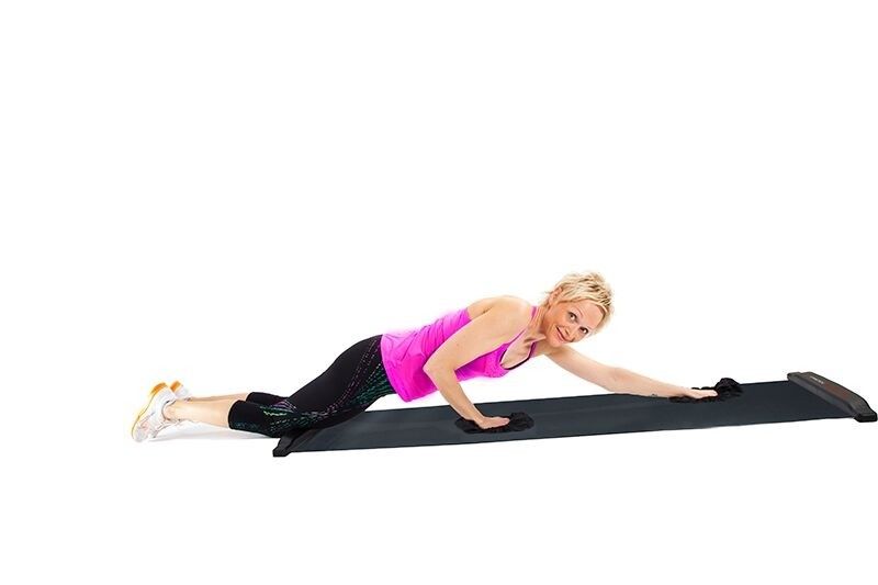 Gymstick PowerSlider Pro - 230 cm - Met Online Trainingsvideo's - In gebruik