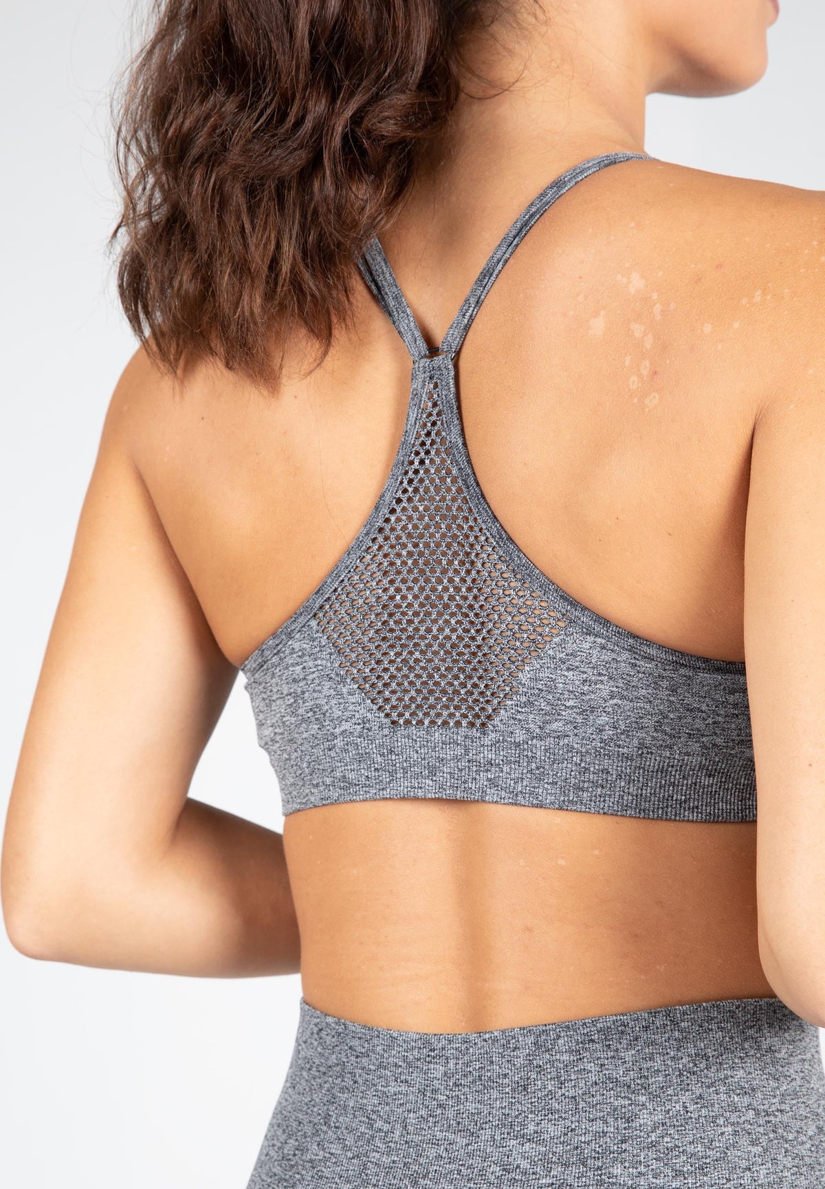 Gorilla Wear Quincy Seamless Sportbeha - Grijs - Aanzicht