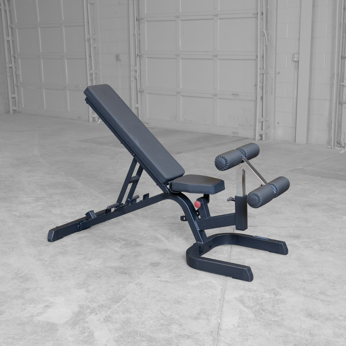 Body-Solid GFID71B Heavy Duty FID Trainingsbank - Aanzicht