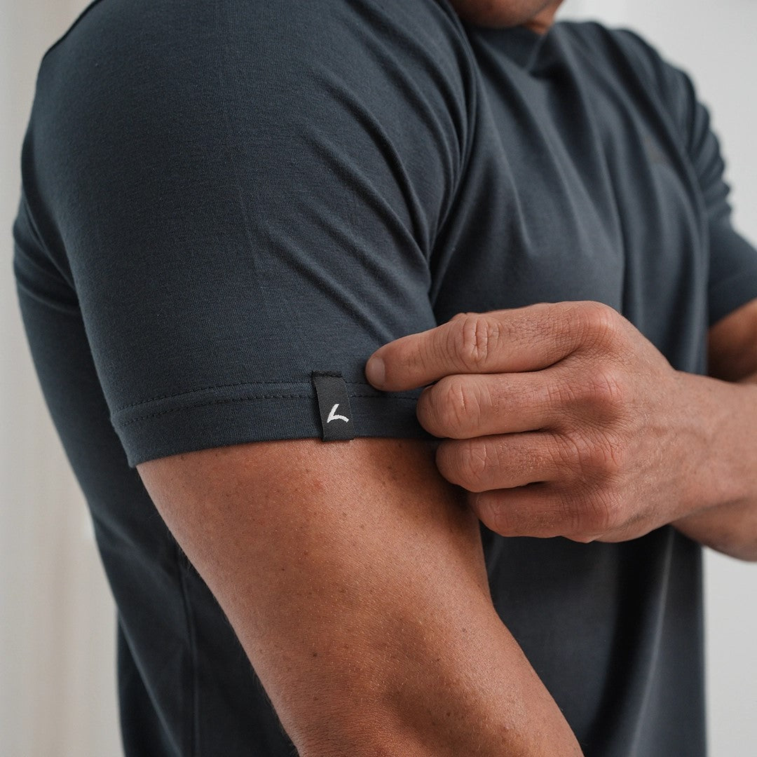 Reeva Premium Active Tee - Sport T-shirt  - Grijs - Aanzicht