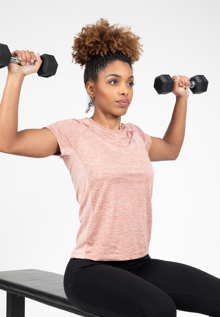 Gorilla Wear Monetta Performance T-Shirt - Zalmroze - In gebruik