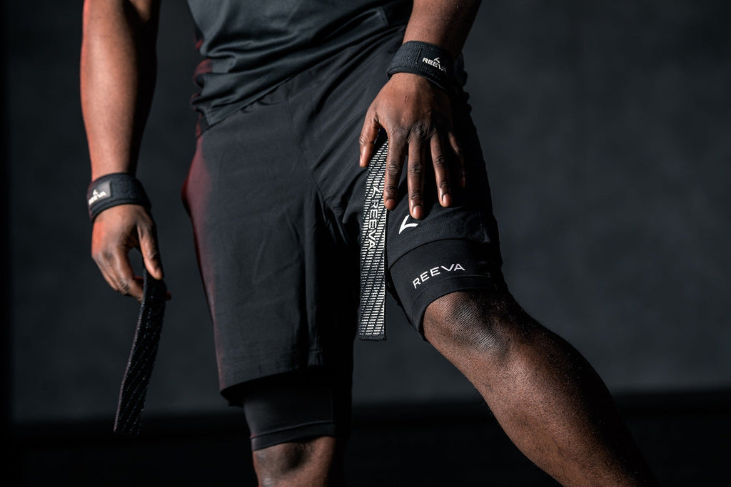 Reeva Lifting Straps met Padding - Zwart - In gebruik