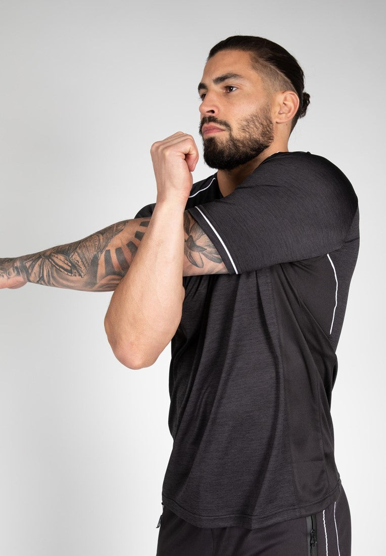Gorilla Wear Fremont T-shirt - Zwart/Wit - In gebruik