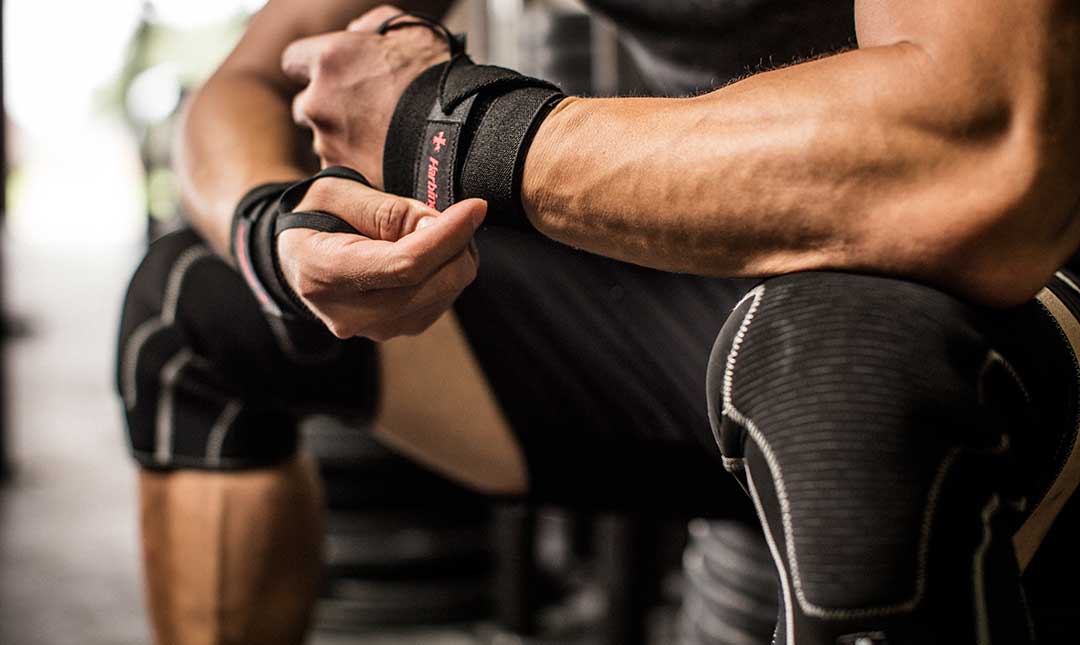 Harbinger Pro Thumb Loop Wrist Wrap - In gebruik