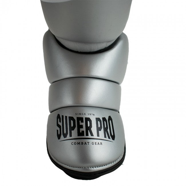 Super Pro Combat Gear Rebel Scheenbeschermers - Grijs/Wit - Detail