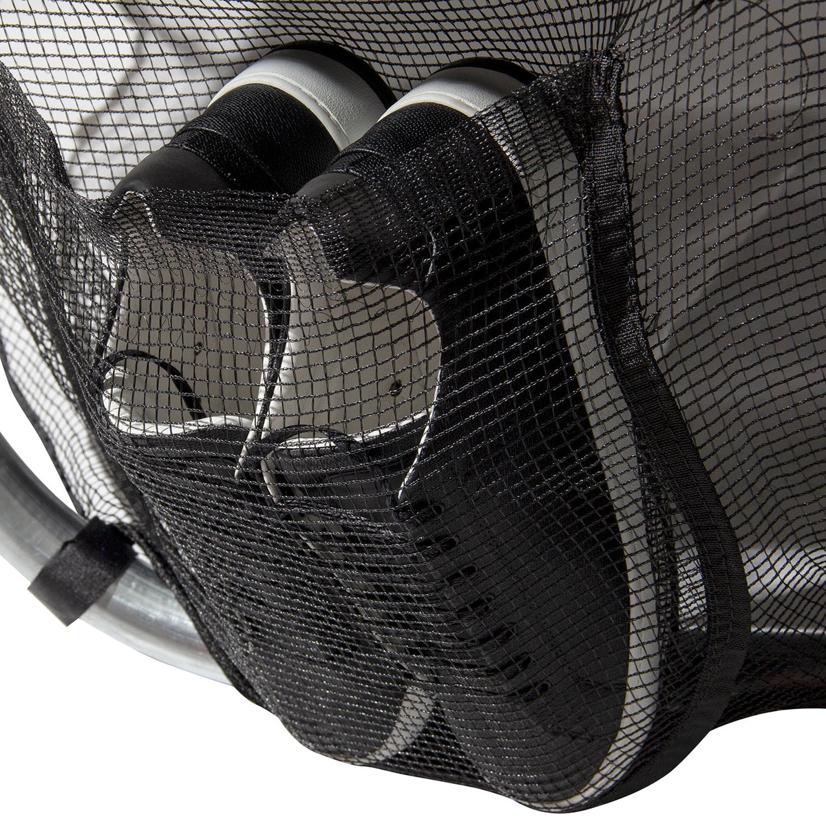 VirtuFit Trampolinerok met Opbergvak - Veiligheidsnet - 251 cm - Detail