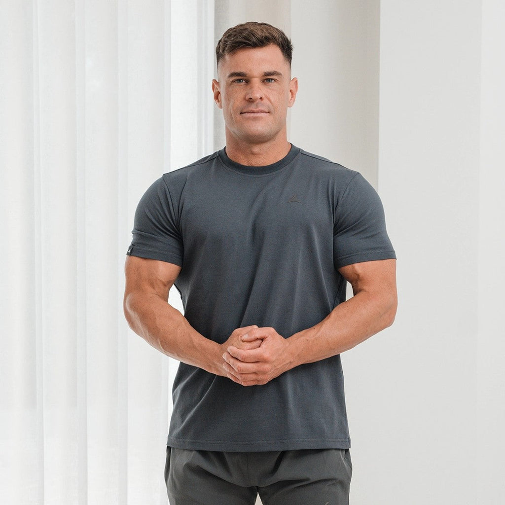 Reeva Premium Active Tee - Sport T-shirt  - Grijs - Detail