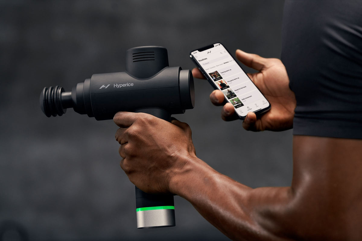 Hyperice Hypervolt 2 Pro Massage Gun - 5 Opzetstukken - In gebruik