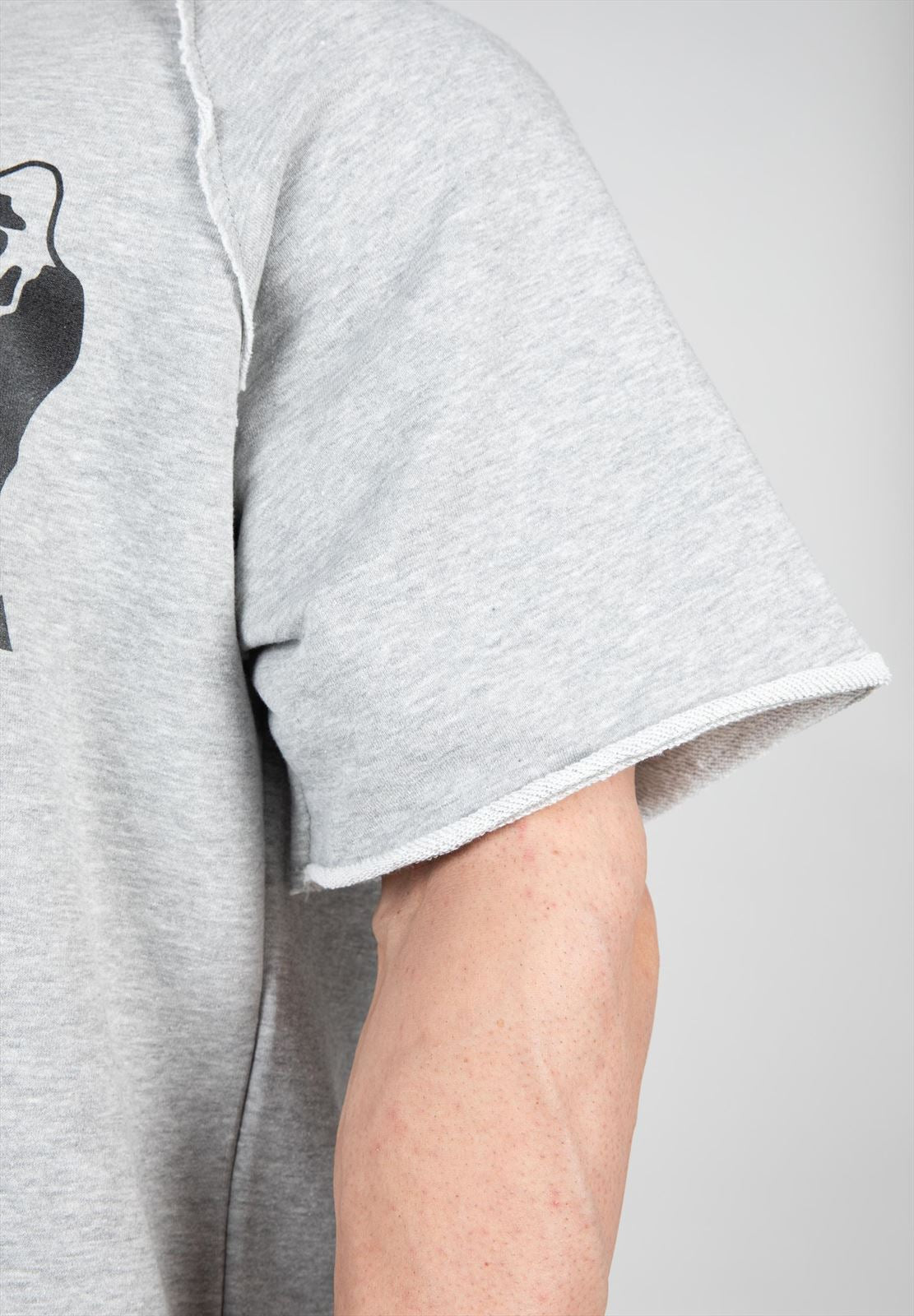 Gorilla Wear Classic Work Out Top - Grijs - In gebruik