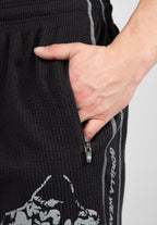 Gorilla Wear Buffalo Old School Workout Shorts - Zwart/Grijs - In gebruik