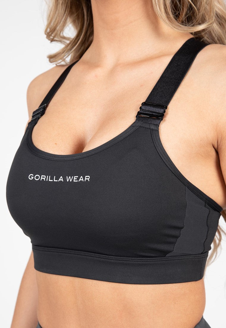 Gorilla Wear Monroe Sportbeha - Zwart - In gebruik