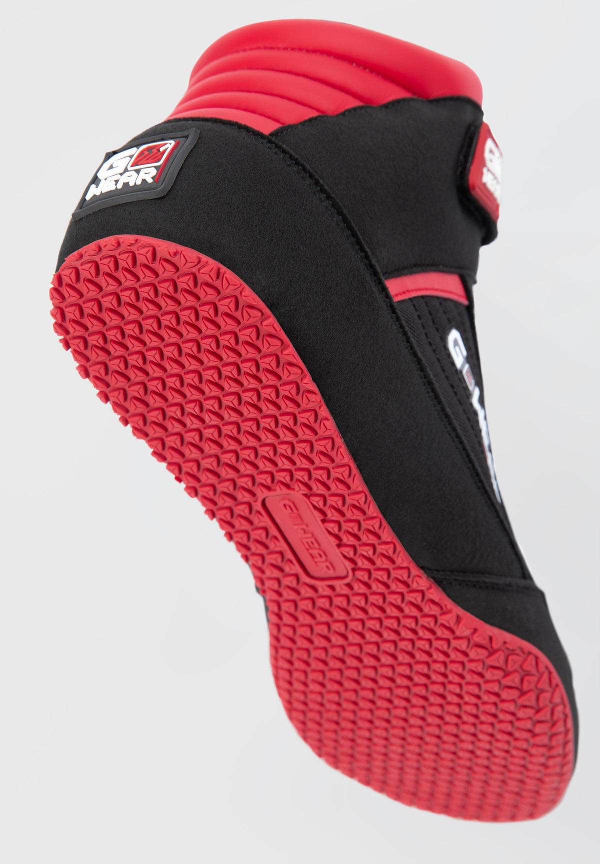 Gorilla Wear Gwear Classic High Tops Sportschoenen - Zwart/Rood - In gebruik