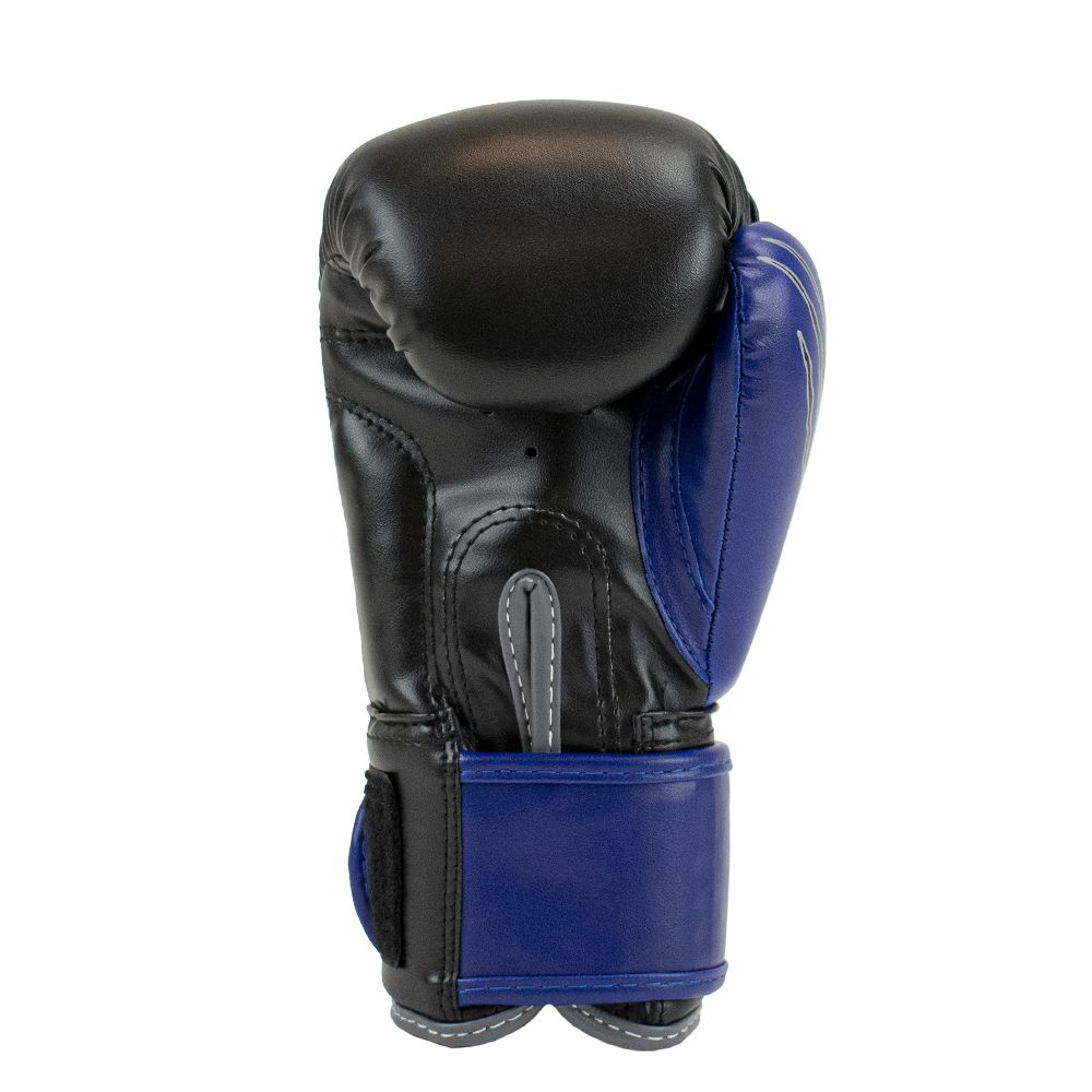 Super Pro Combat Gear Bokshandschoenen Kids Wolf - Zwart/Blauw - In gebruik