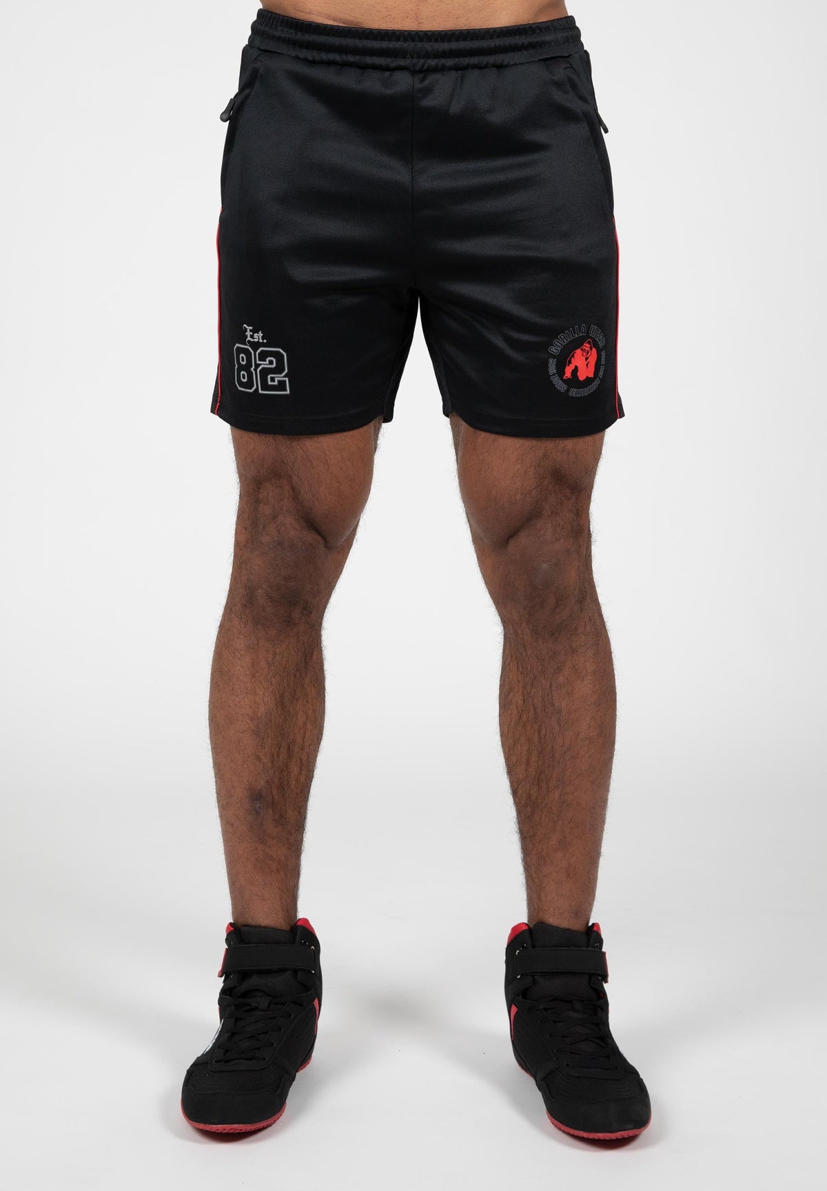 Gorilla Wear Broxton Shorts - Zwart - In gebruik