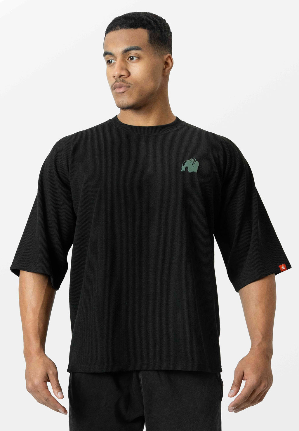 Gorilla Wear Russell Oversized T-shirt - Zwart - In gebruik