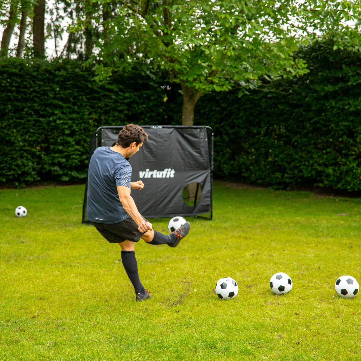 VirtuFit Voetbaldoel Pro met Doelwand - Voetbal Goal - 220 x 170 cm - Tweedekans