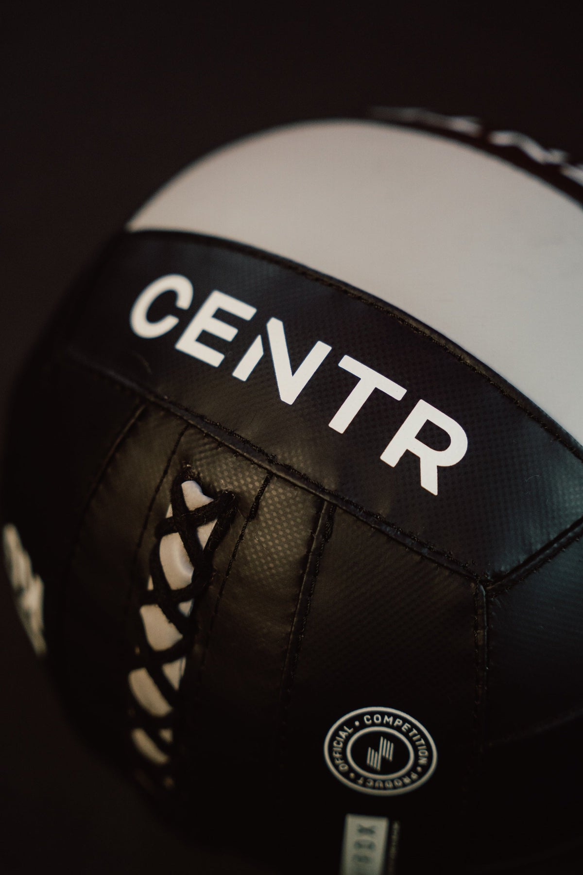 Centr x HYROX Youngstars Competition Wall Ball - 1 kg - In gebruik